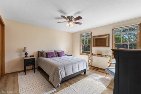 1675 Chatham Avenue NE North Canton OH 44720