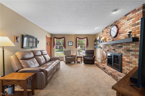 1675 Chatham Avenue NE North Canton OH 44720