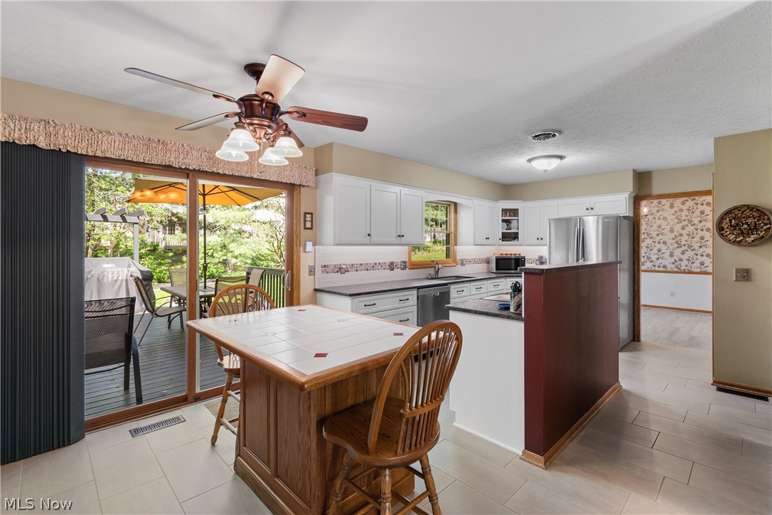 1675 Chatham Avenue NE North Canton OH 44720
