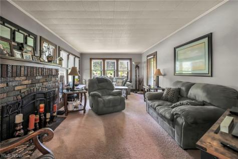 1539 Greensburg Road Uniontown OH 44685