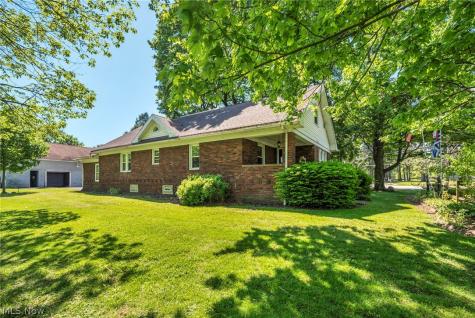 1539 Greensburg Road Uniontown OH 44685