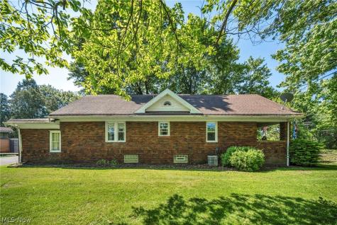 1539 Greensburg Road Uniontown OH 44685