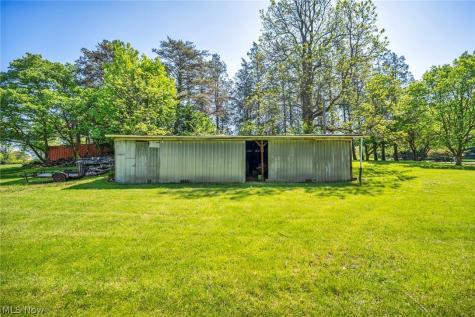 1539 Greensburg Road Uniontown OH 44685
