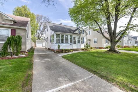 12329 Darlington Avenue Garfield Heights OH 44125