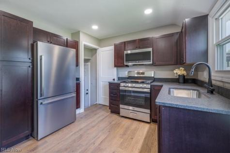 12329 Darlington Avenue Garfield Heights OH 44125