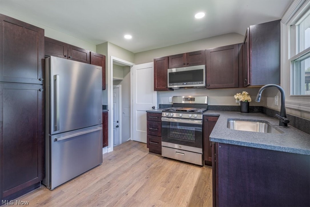 12329 Darlington Avenue Garfield Heights OH 44125