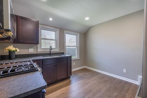 12329 Darlington Avenue Garfield Heights OH 44125
