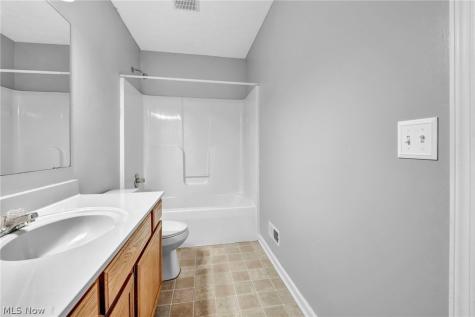 5292 Meadow Park Drive Kent OH 44240
