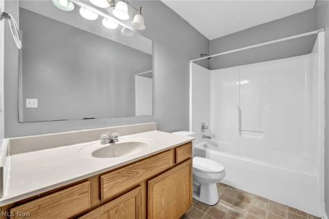 5292 Meadow Park Drive Kent OH 44240