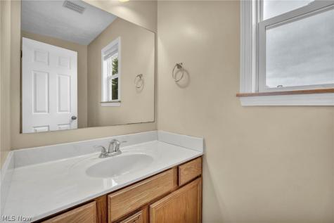 5292 Meadow Park Drive Kent OH 44240