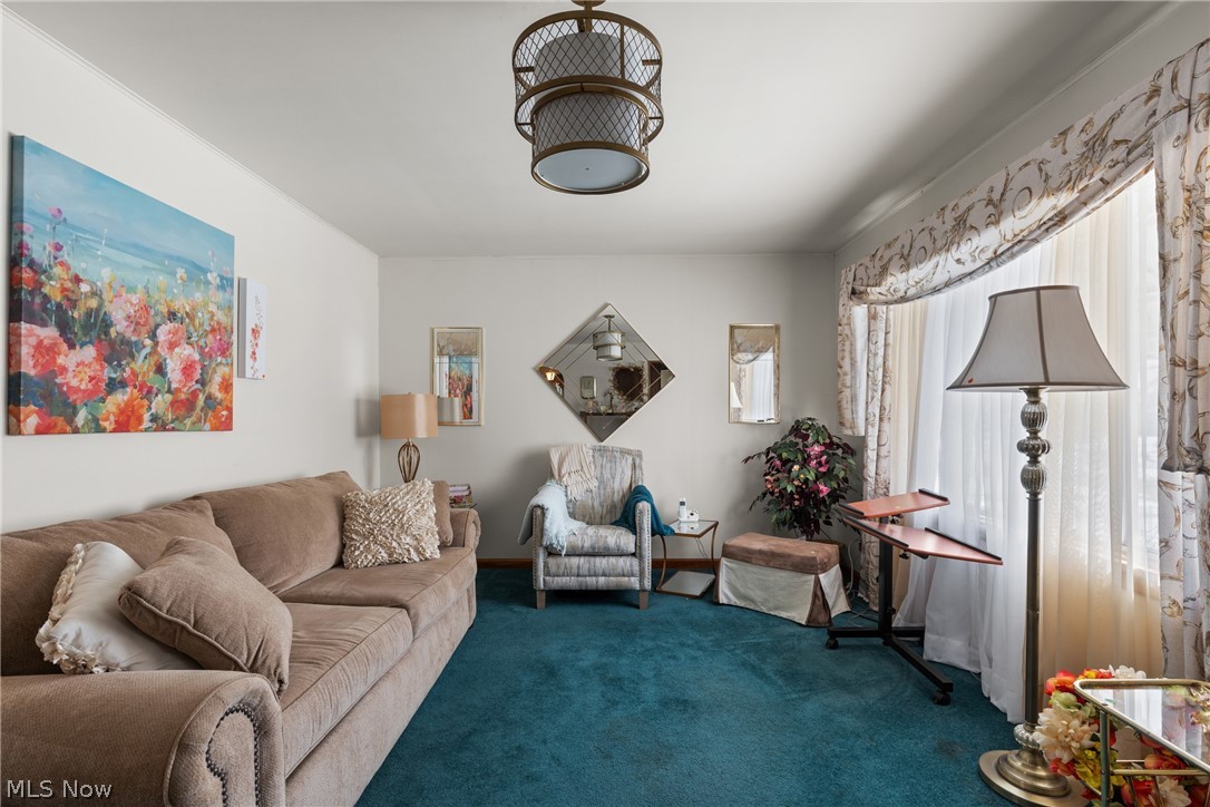 643 Western Avenue Mingo Junction OH 43938