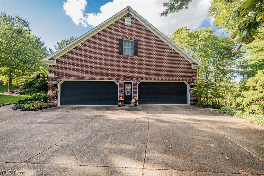 5636 Gray Fox Drive NW Canton OH 44718