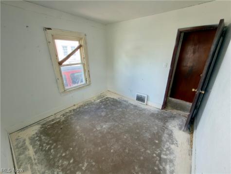 431 Idaho Avenue Lorain OH 44052