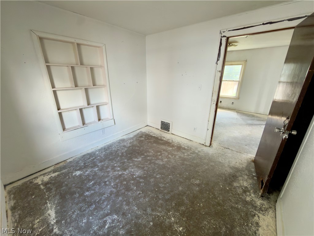 431 Idaho Avenue Lorain OH 44052