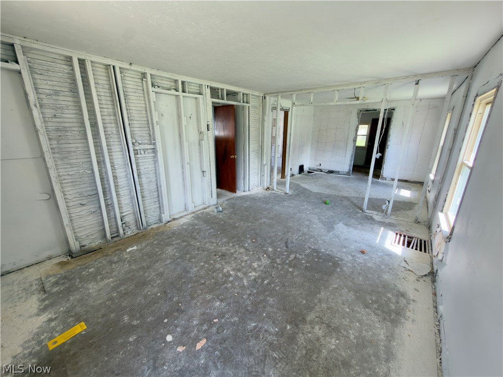 431 Idaho Avenue Lorain OH 44052
