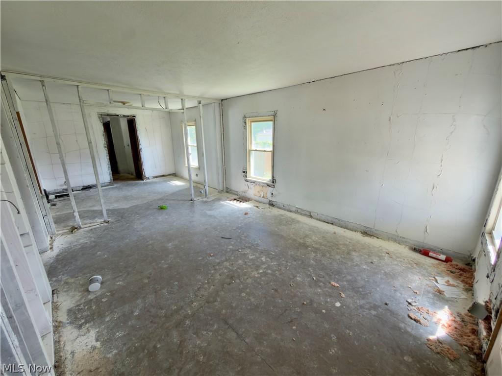 431 Idaho Avenue Lorain OH 44052