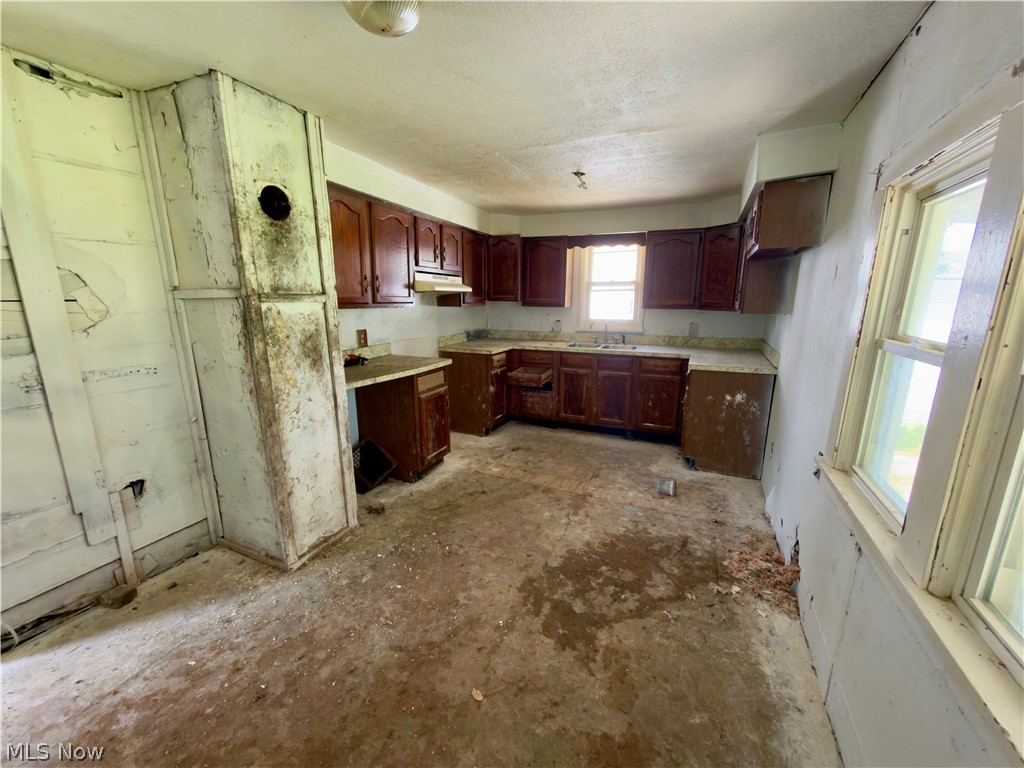 431 Idaho Avenue Lorain OH 44052
