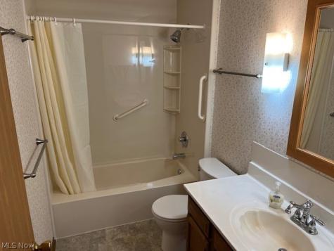 768 Tamwood Drive Canal Fulton OH 44614