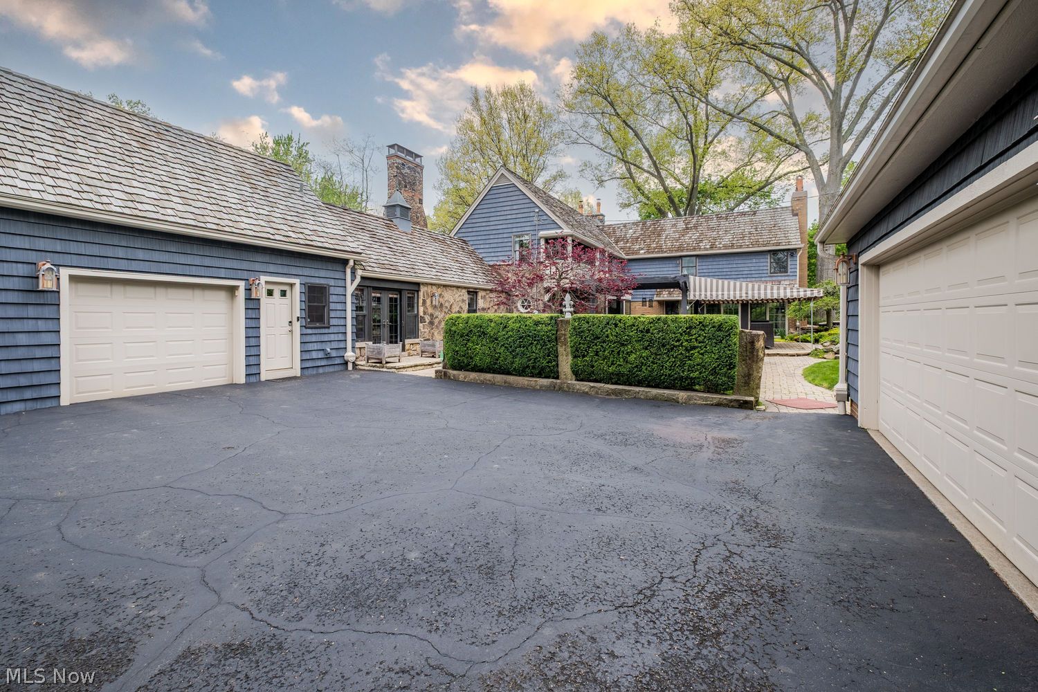 2974 Midvale Road NW Canton OH 44718