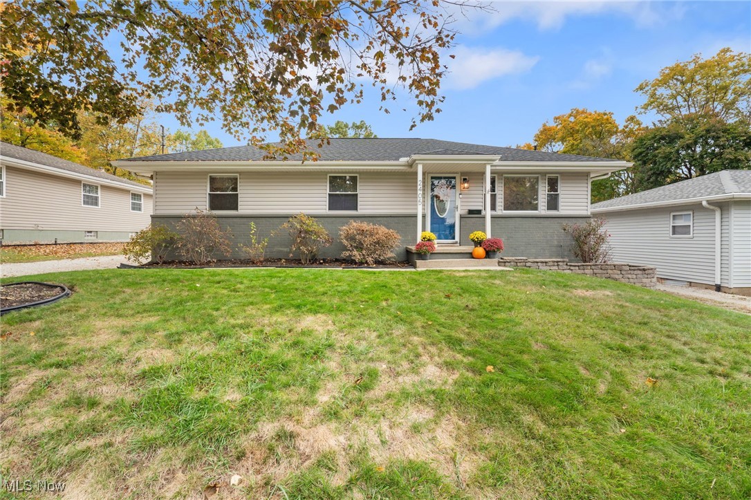 2405 Briner Avenue Akron OH 44305