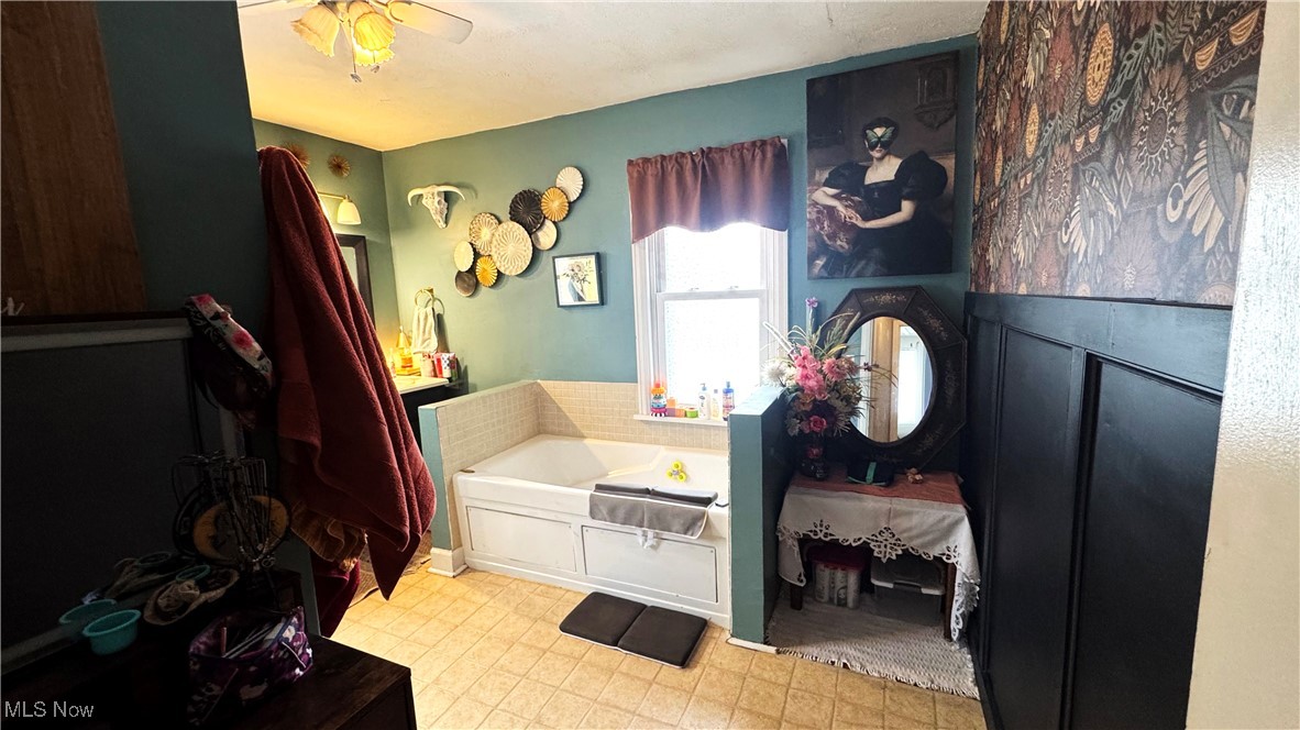 977 County Road 41 Richmond OH 43944