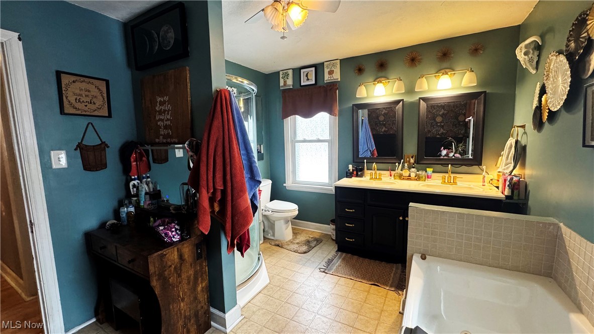 977 County Road 41 Richmond OH 43944