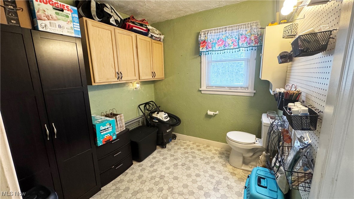 977 County Road 41 Richmond OH 43944