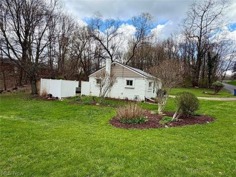 1610 Connecticut Avenue SE Massillon OH 44646