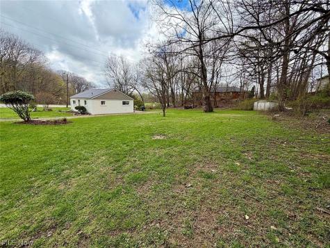 1610 Connecticut Avenue SE Massillon OH 44646