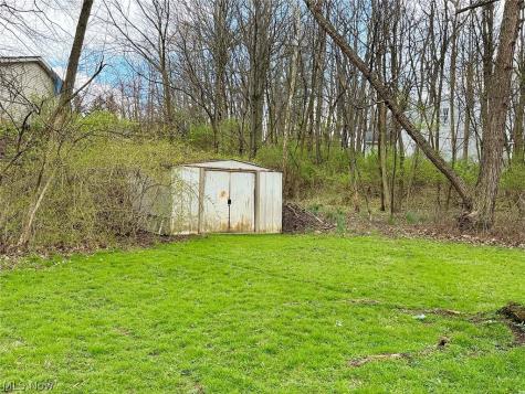 1610 Connecticut Avenue SE Massillon OH 44646