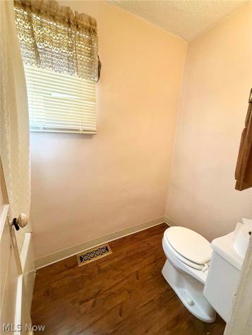 1610 Connecticut Avenue SE Massillon OH 44646