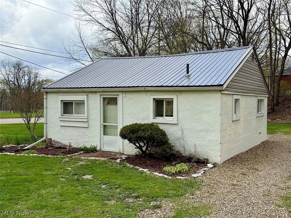 1610 Connecticut Avenue SE Massillon OH 44646