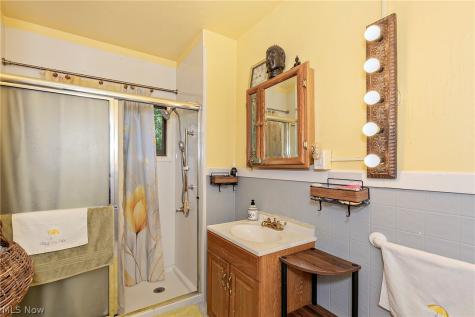 1713 E 84th Street Cleveland OH 44103