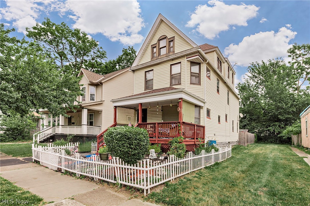 1713 E 84th Street Cleveland OH 44103