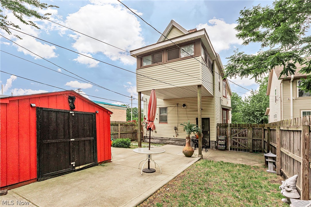 1713 E 84th Street Cleveland OH 44103
