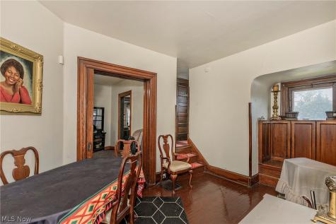 1713 E 84th Street Cleveland OH 44103