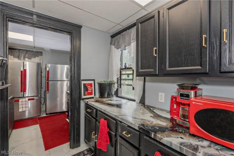 1713 E 84th Street Cleveland OH 44103