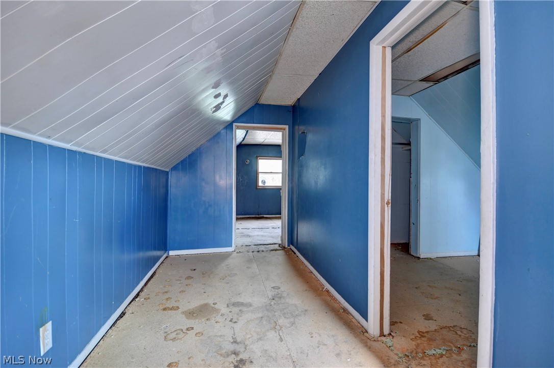411 5th Street NW New Philadelphia OH 44663