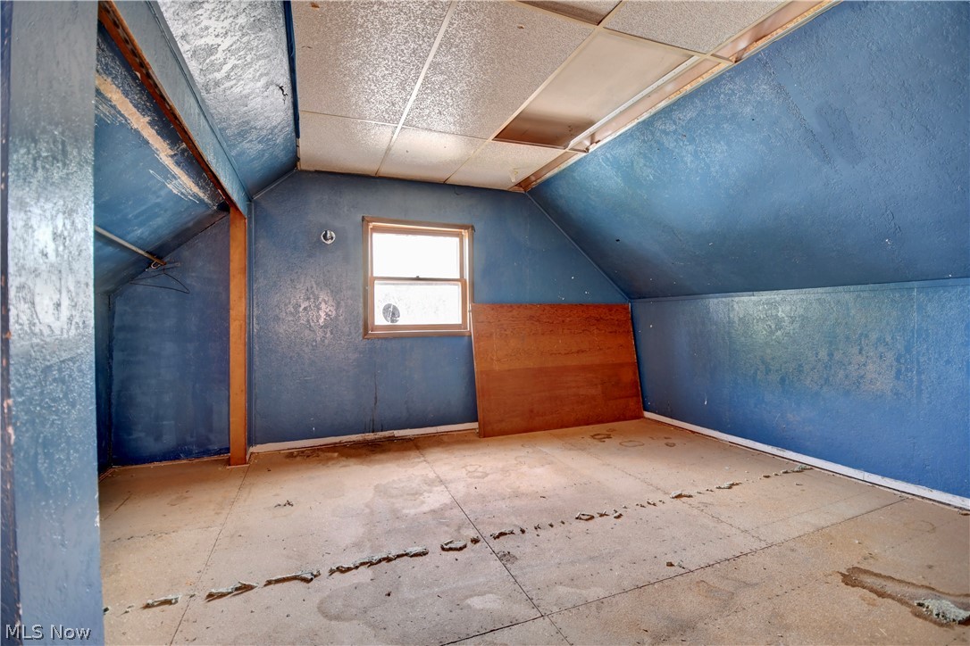 411 5th Street NW New Philadelphia OH 44663
