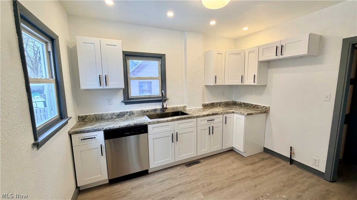 320 Para Avenue Akron OH 44305
