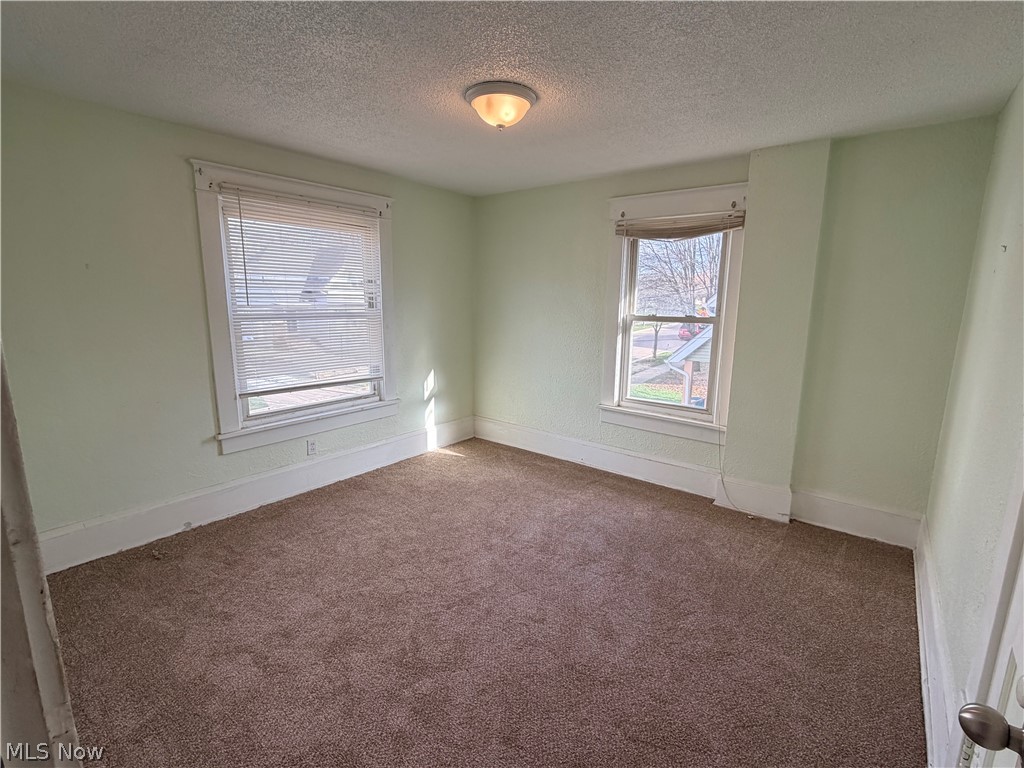 320 Para Avenue Akron OH 44305