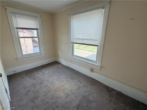 320 Para Avenue Akron OH 44305