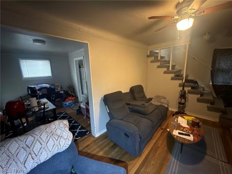 17316 Throckley Avenue Cleveland OH 44128