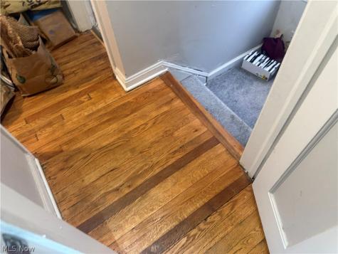 17316 Throckley Avenue Cleveland OH 44128