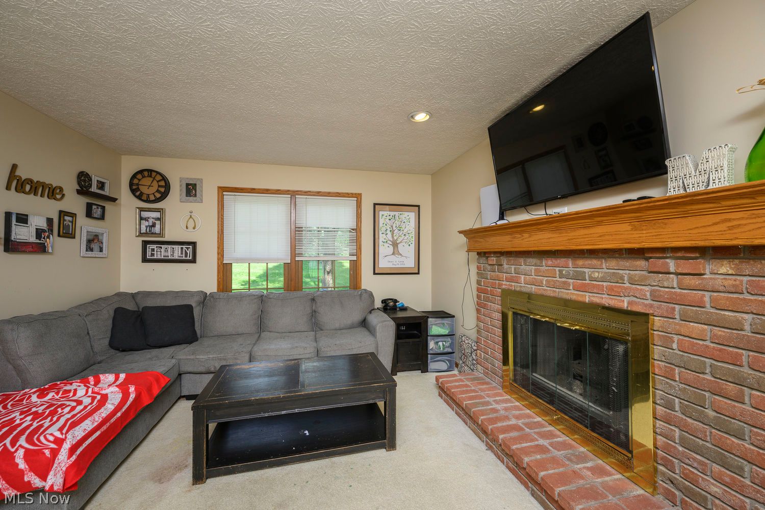 205 Shawnee Circle Louisville OH 44641
