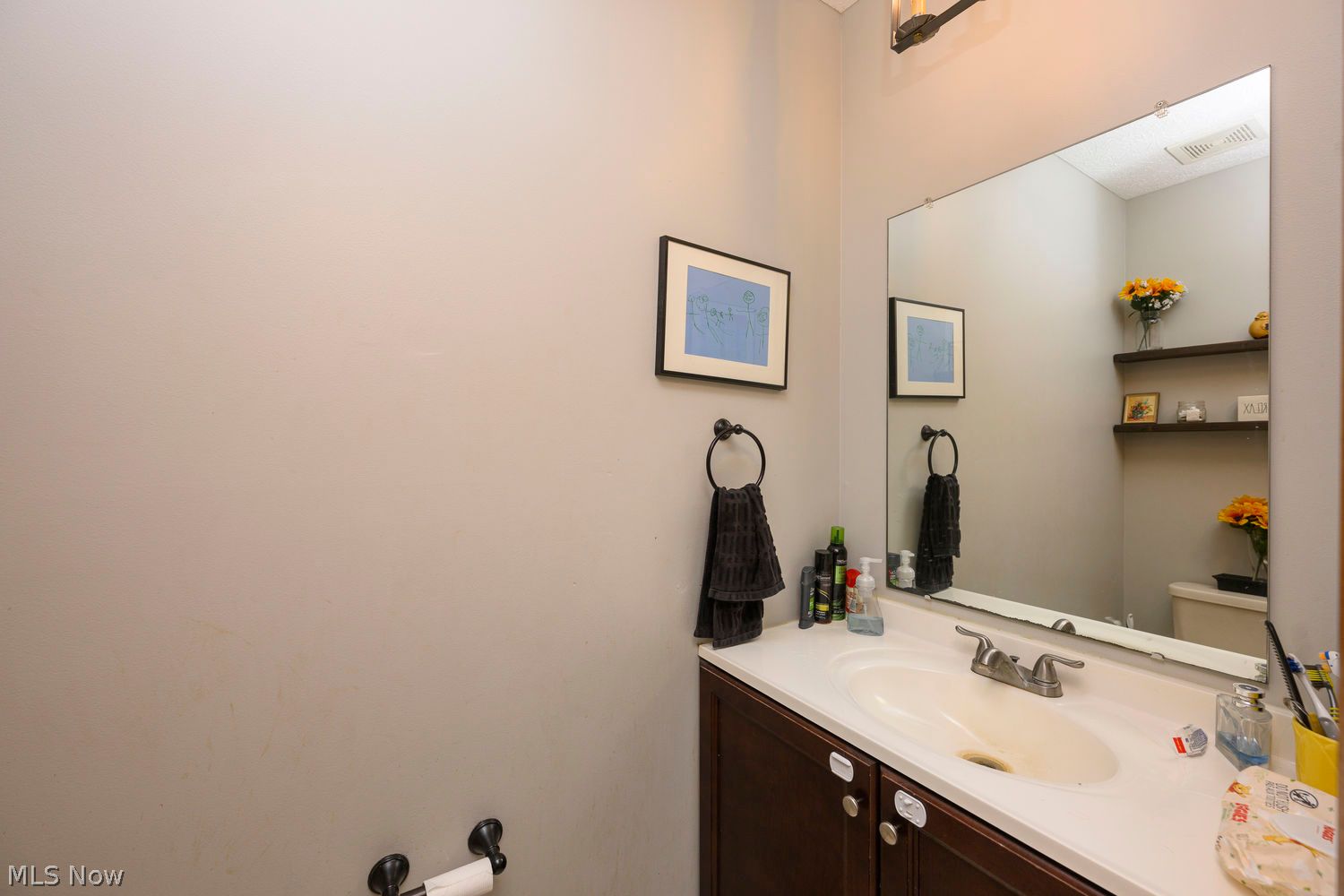 205 Shawnee Circle Louisville OH 44641