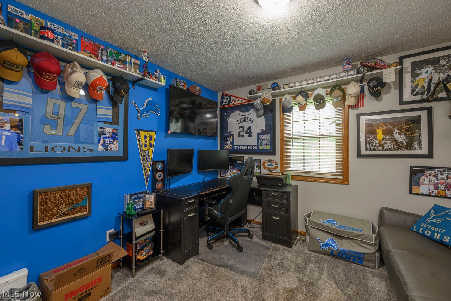 205 Shawnee Circle Louisville OH 44641