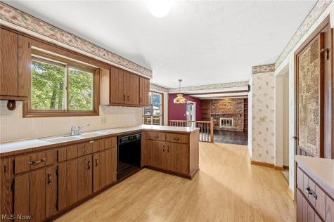 6602 Night Vista Drive Parma OH 44129