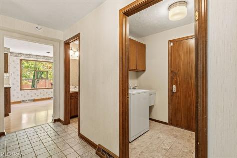 6602 Night Vista Drive Parma OH 44129