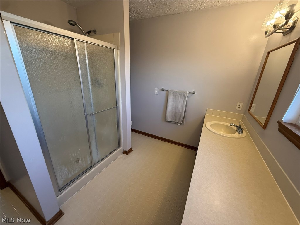 9724 Lafont Circle NE Bolivar OH 44612